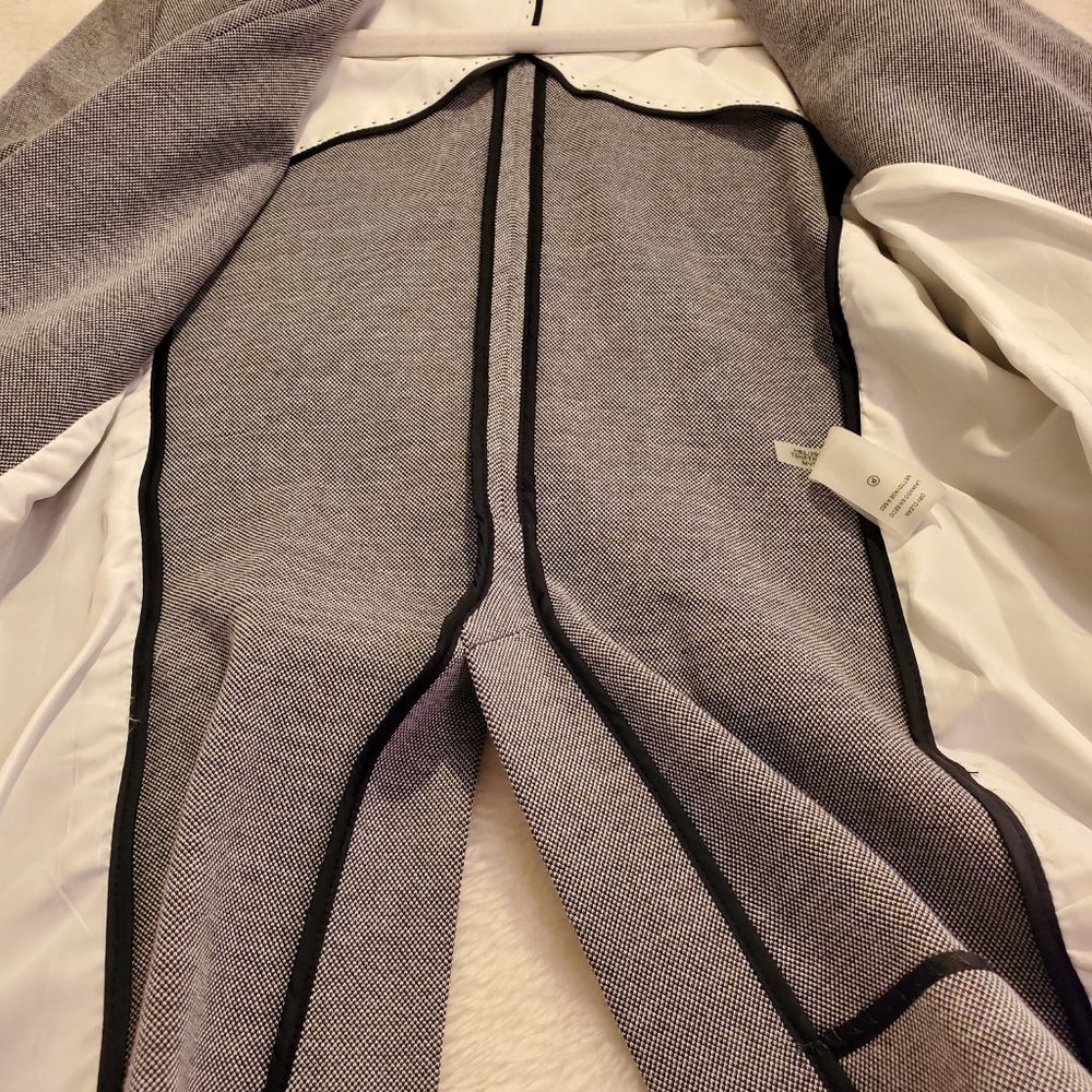 Tommie Bahama Blazor with nautical trim - Picture 6 of 10